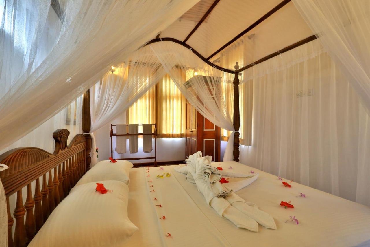 Sandali Walauwa Bentota Ngoại thất bức ảnh